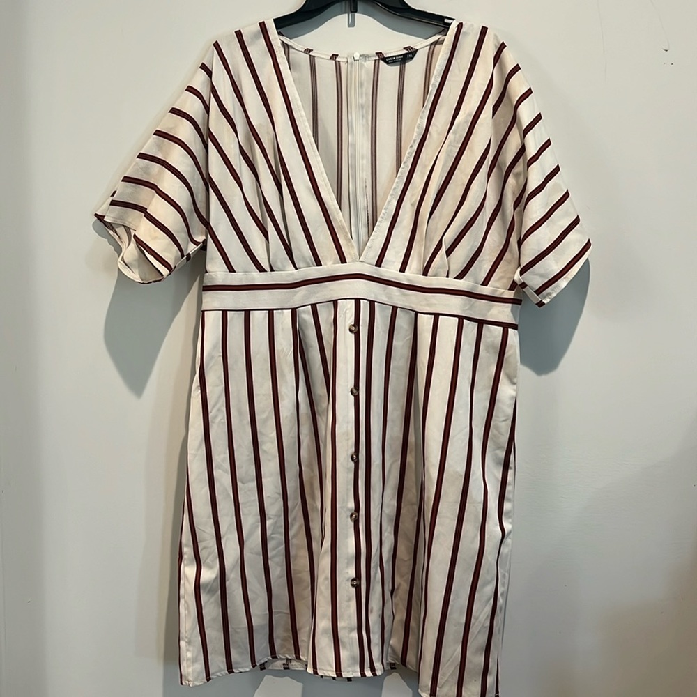 V neck paper sack dress